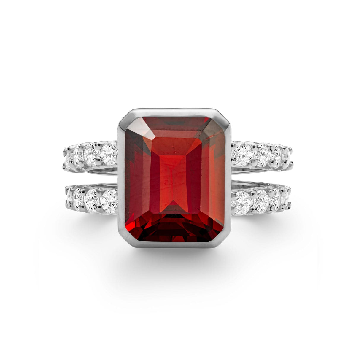 Warren Vertical Garnet Ring with Diamonds in 14k Gold (January)