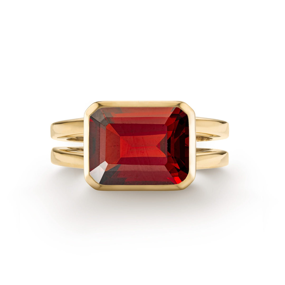 Warren Horizontal Garnet Ring in 14k Gold (January)