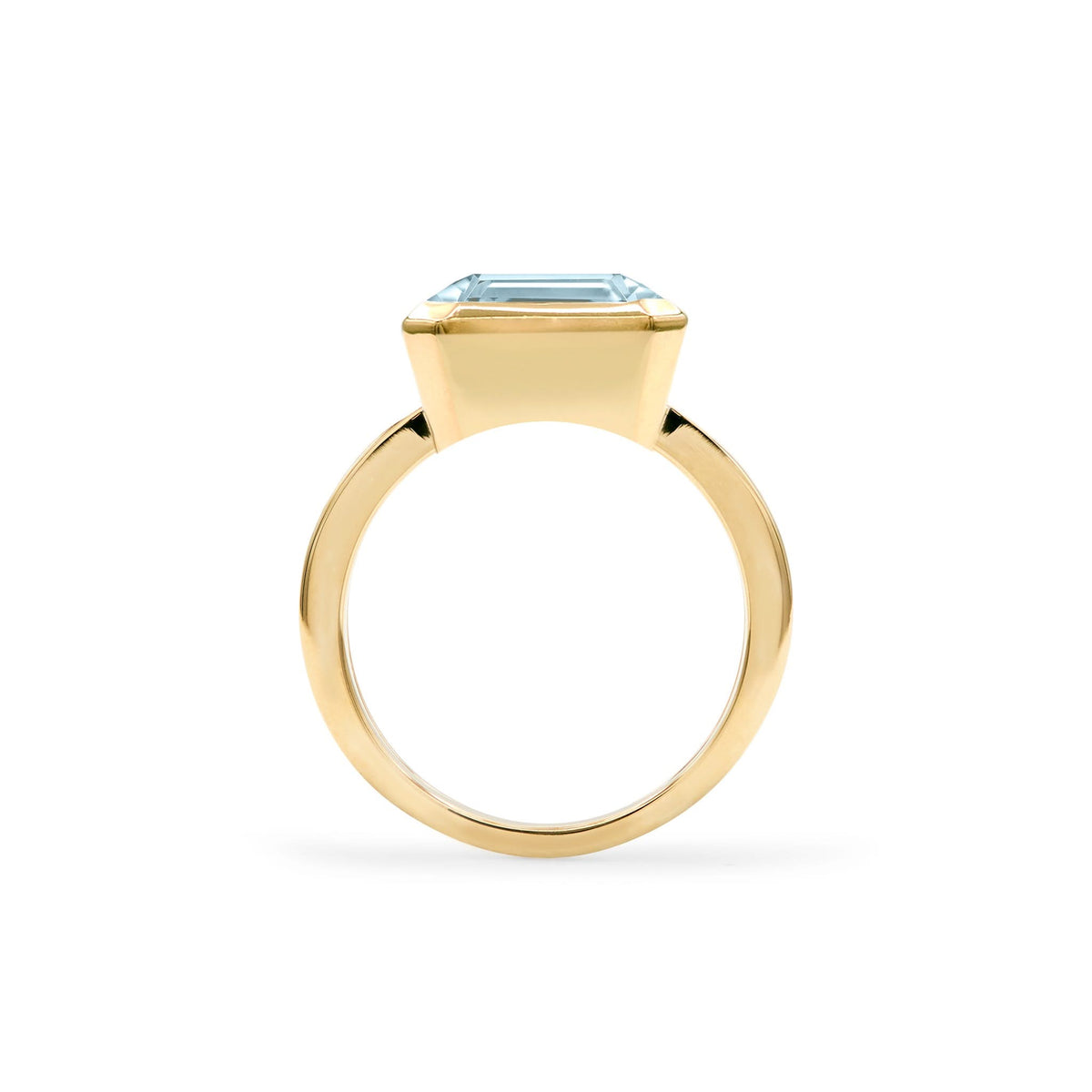 Warren Horizontal Nantucket Blue Topaz Ring in 14k Gold (December)