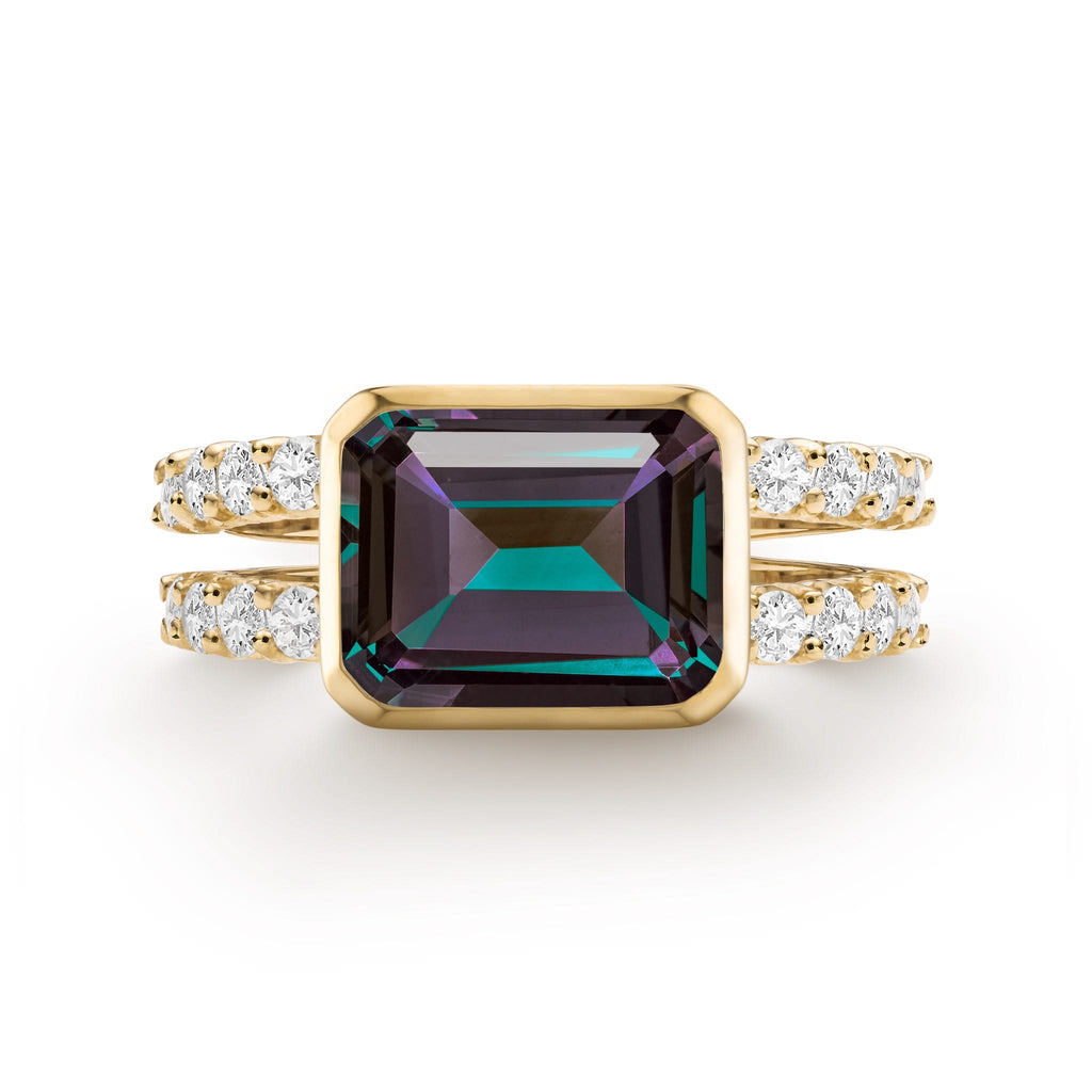 Warren Horizontal Alexandrite Ring with Diamonds in 14k Gold (June)