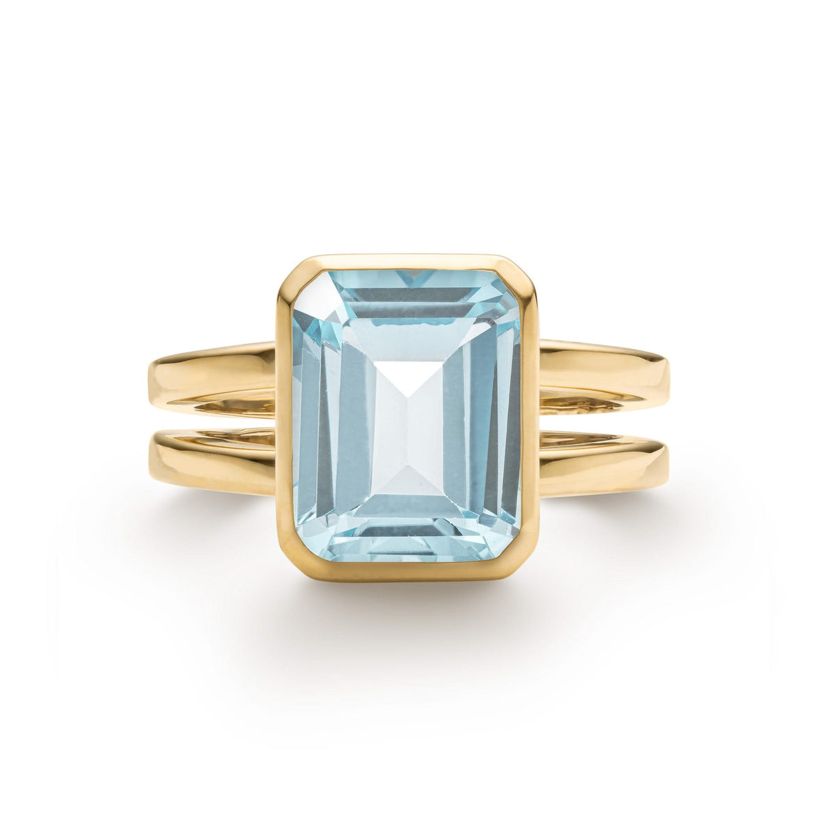 Warren Vertical Nantucket Blue Topaz Ring in 14k Gold (December)