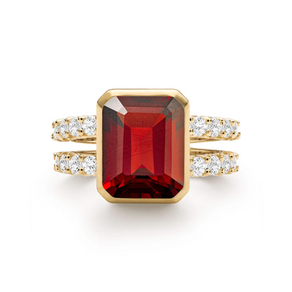 Warren Vertical Garnet Ring with Diamonds in 14k Gold (January)