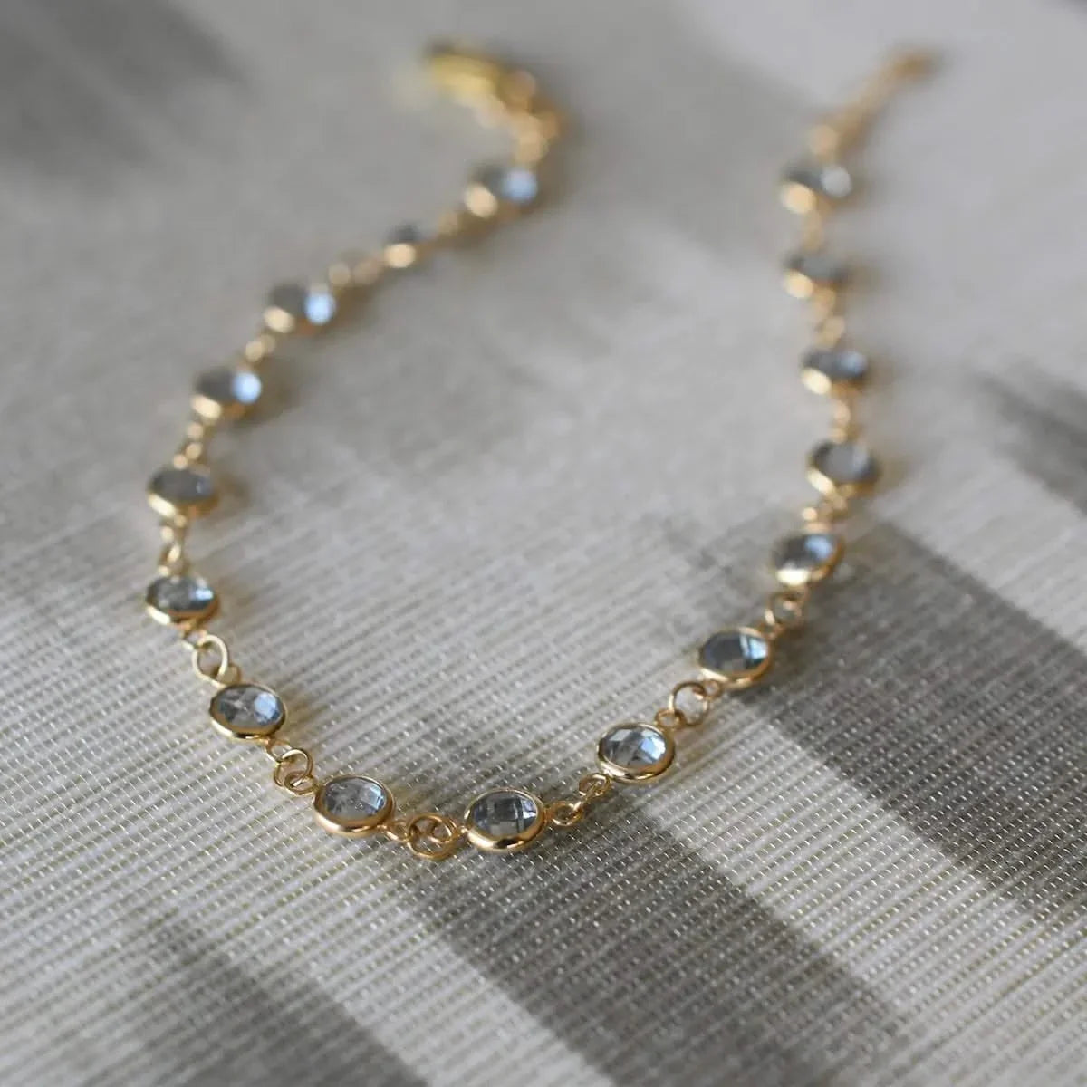 Newport Aquamarine Bracelet in 14k Gold (March)