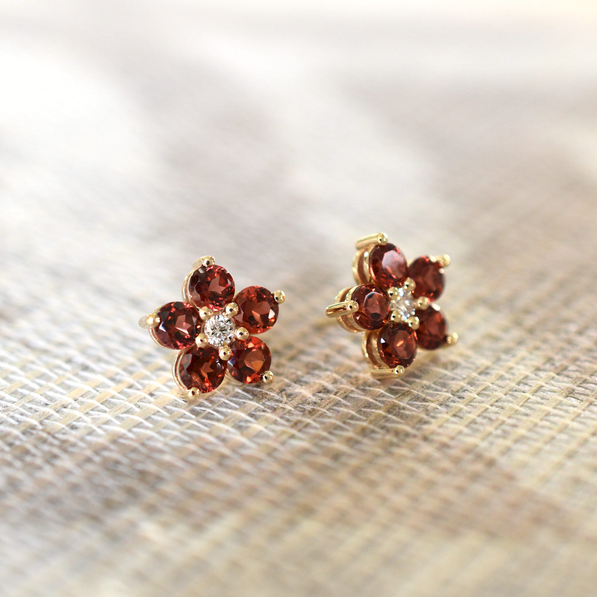Greenwich Flower Garnet & Diamond Earrings in 14k Gold (January)