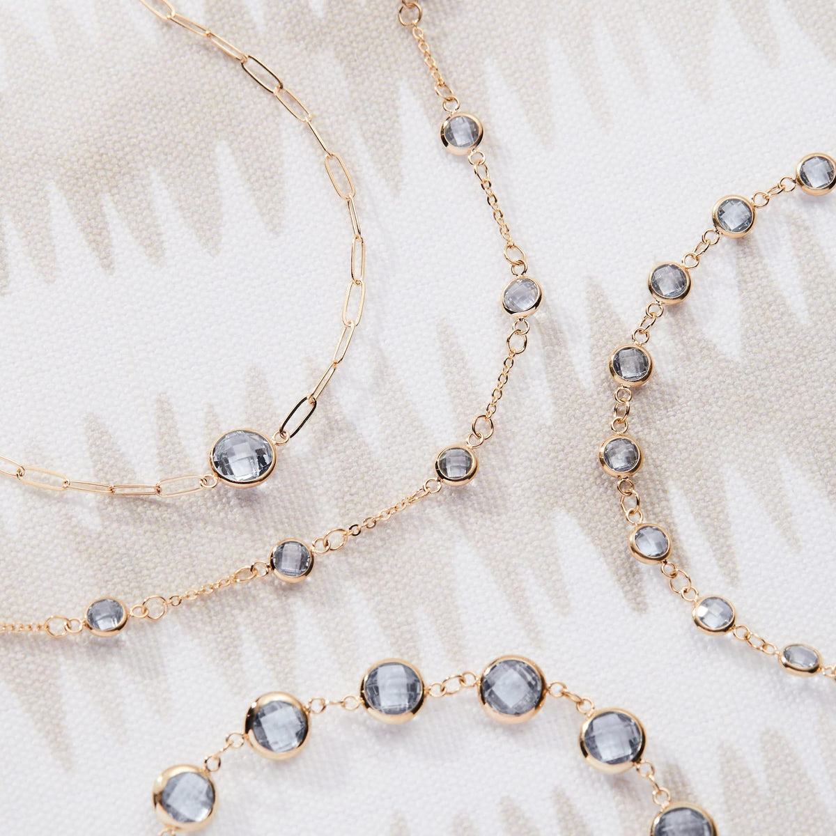 Grand 1 Aquamarine Adelaide Mini Bracelet in 14k Gold (March)