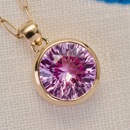 Jamestown Birthstone Pendant in 14k Gold