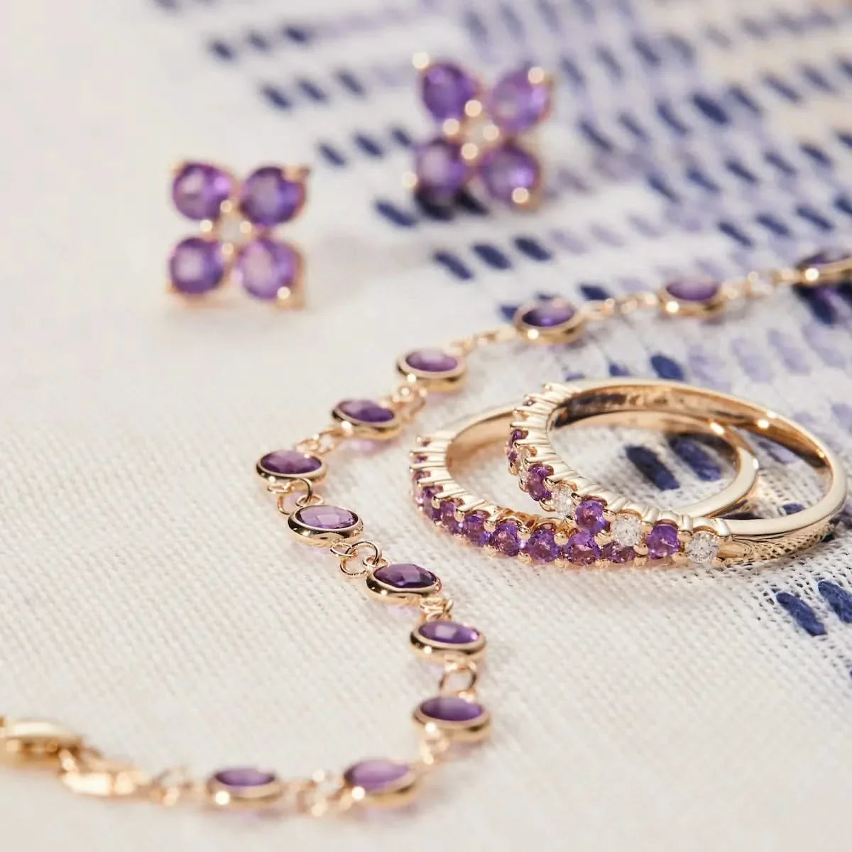 Newport Amethyst Bracelet in 14k Gold (February)