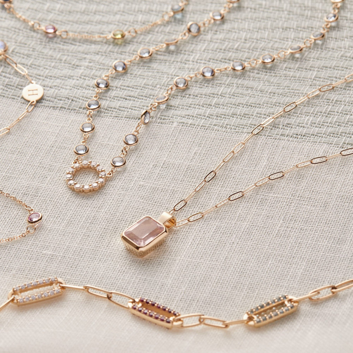Warren Rose Quartz Pendant in 14k Gold (October)