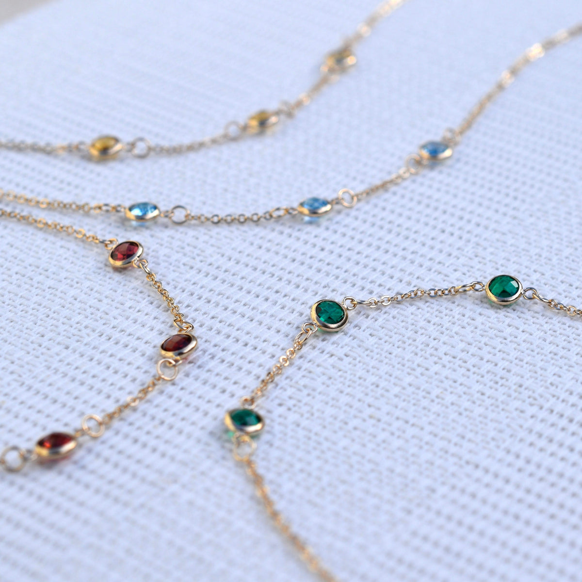 Bayberry 3 Emerald Bracelet in 14k Gold (May)