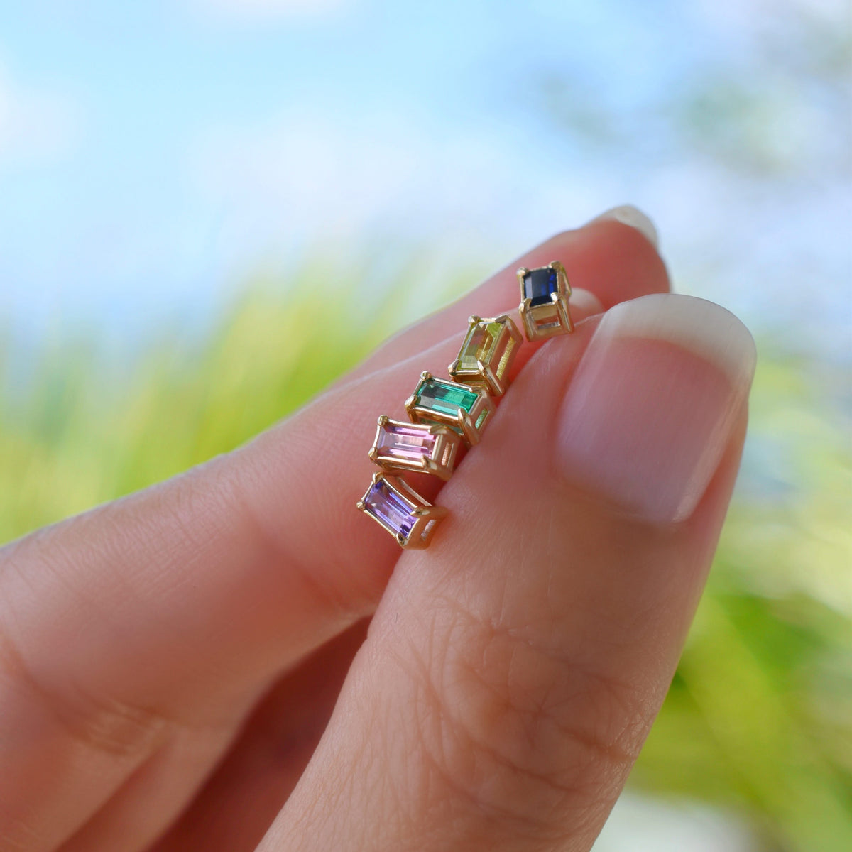 Providence Birthstone Stud Earrings in 14k Gold