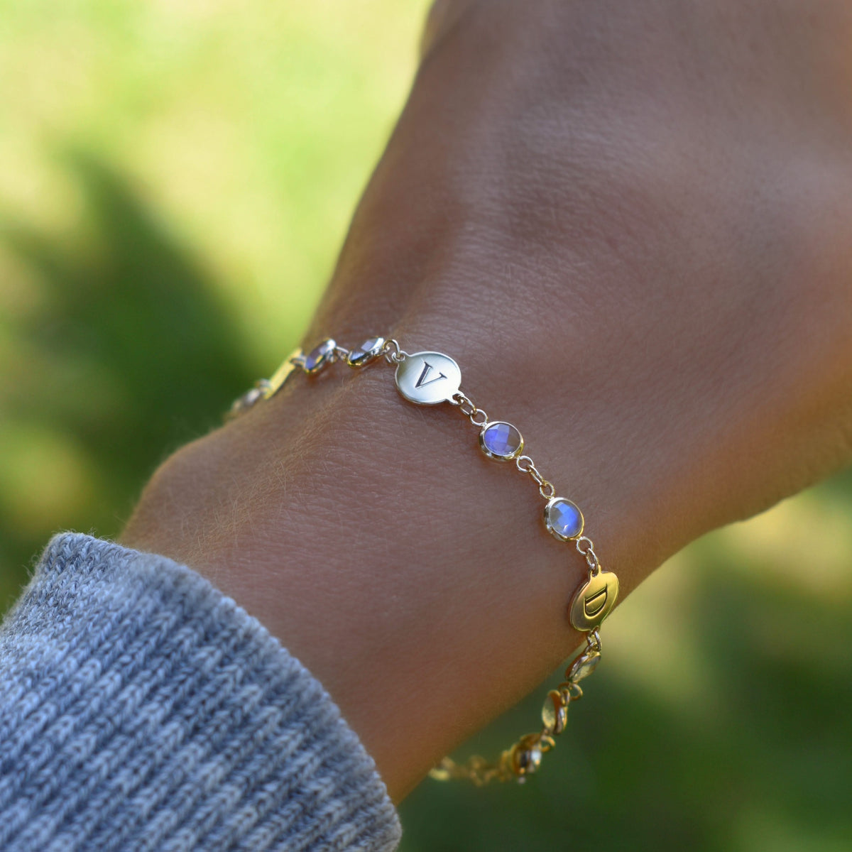 Newport 5 Letter Birthstone Bracelet in 14k Gold