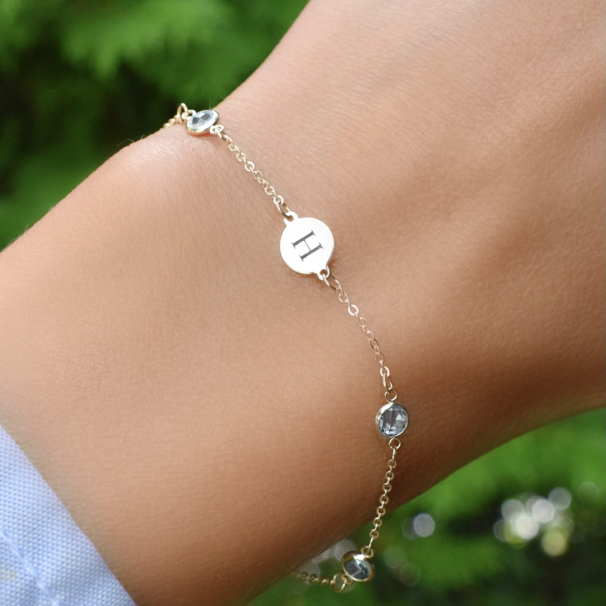 1 Letter & 4 Petite Aquamarine Bracelet in 14k Gold (March)