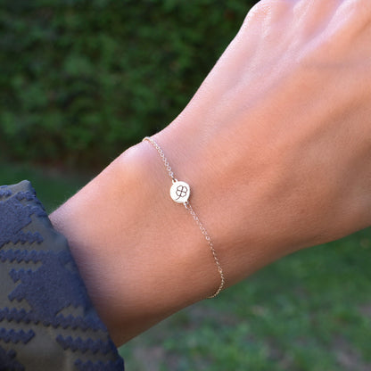Clover Disc Bracelet in 14k Gold