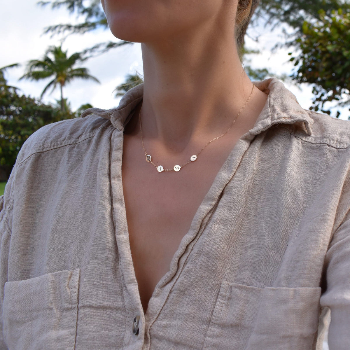 MAMA Necklace in 14k Gold