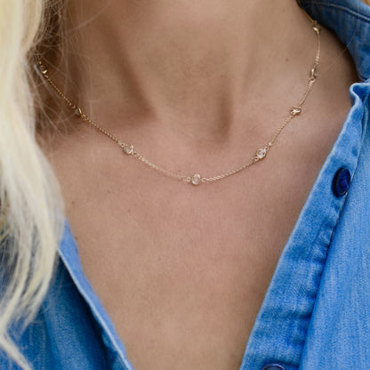Bayberry 11 White Topaz Necklace in 14k Gold (April)