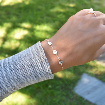 Mom Heart Bracelet in 14k Gold