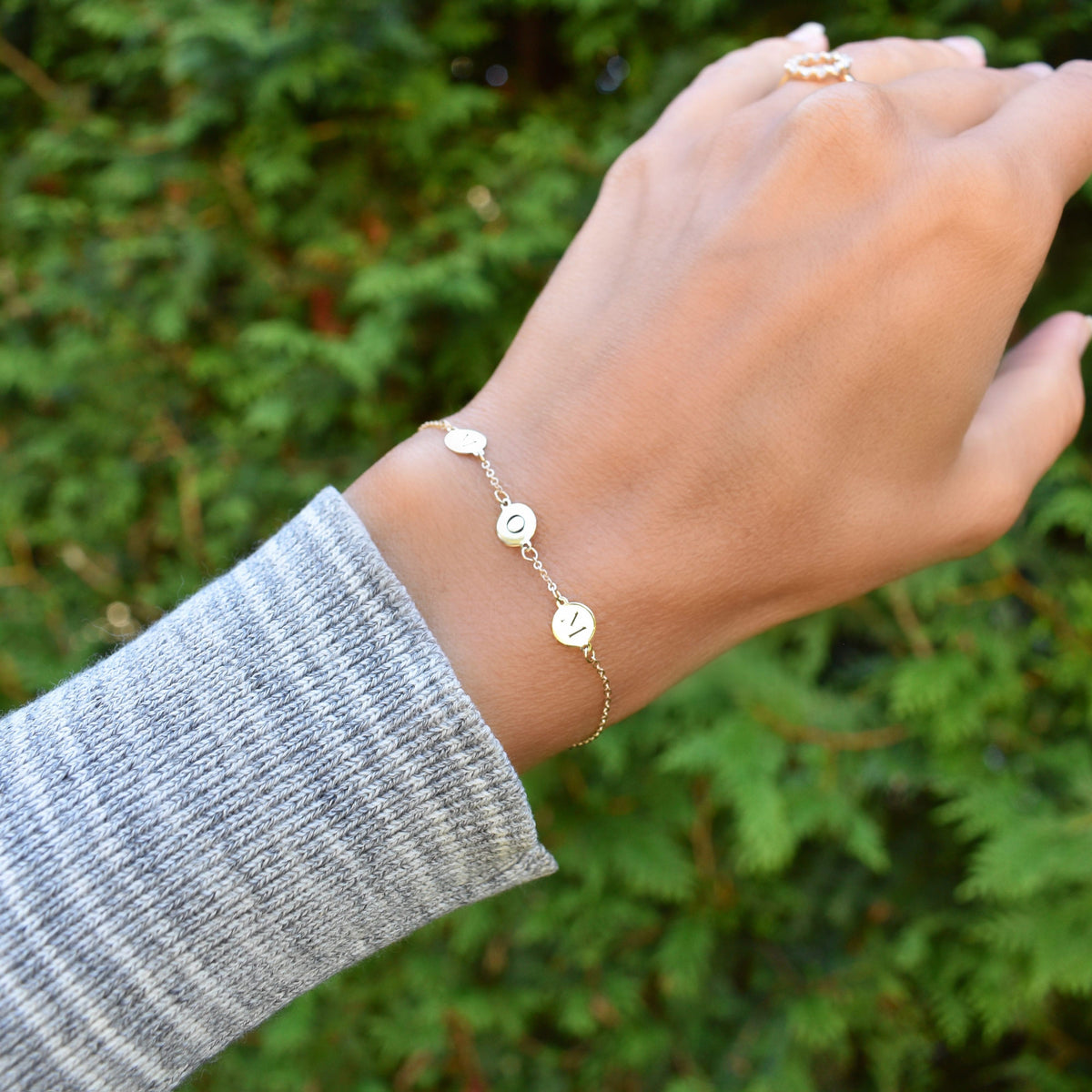 MOM Bracelet in 14k Gold