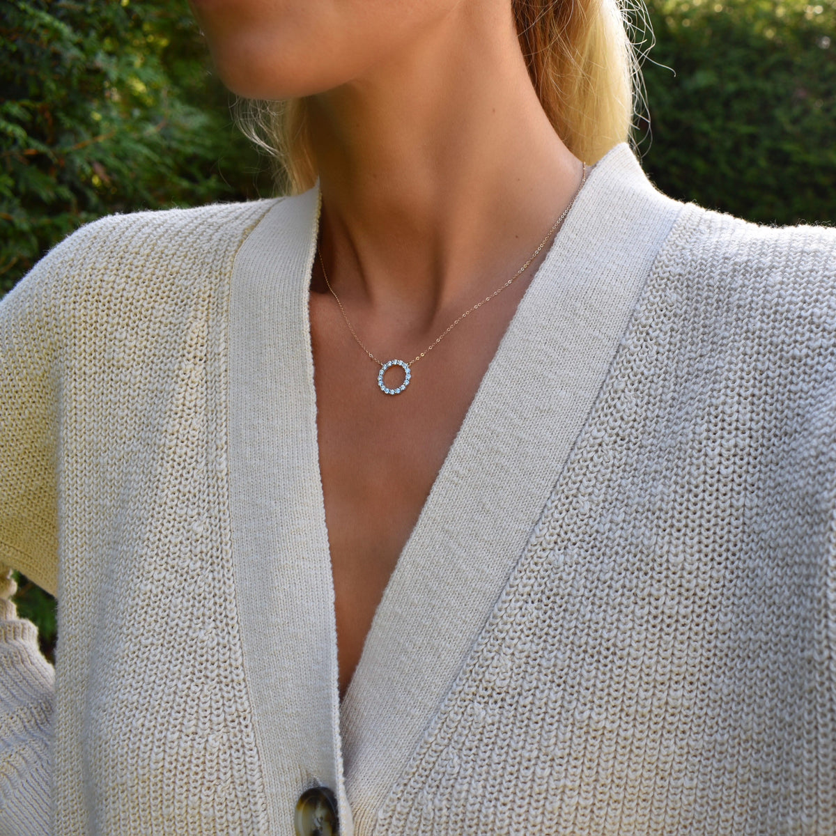 Rosecliff Circle Nantucket Blue Topaz Necklace in 14k Gold (December)