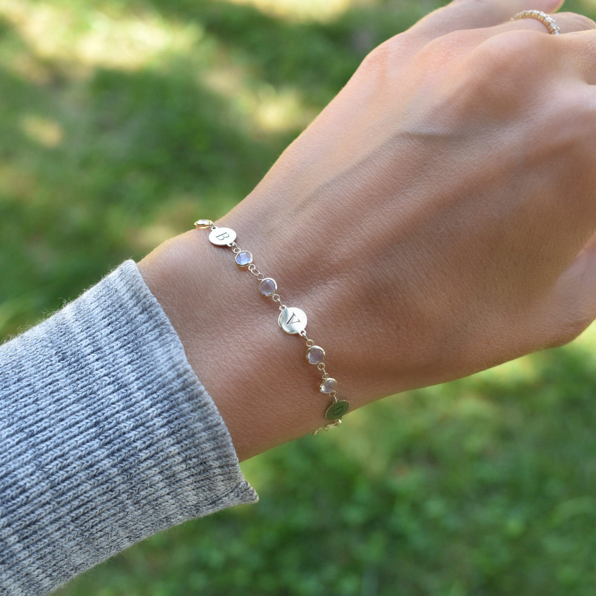 Newport 5 Letter Birthstone Bracelet in 14k Gold