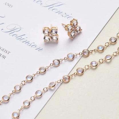 Newport Moonstone Necklace in 14k Gold (June)
