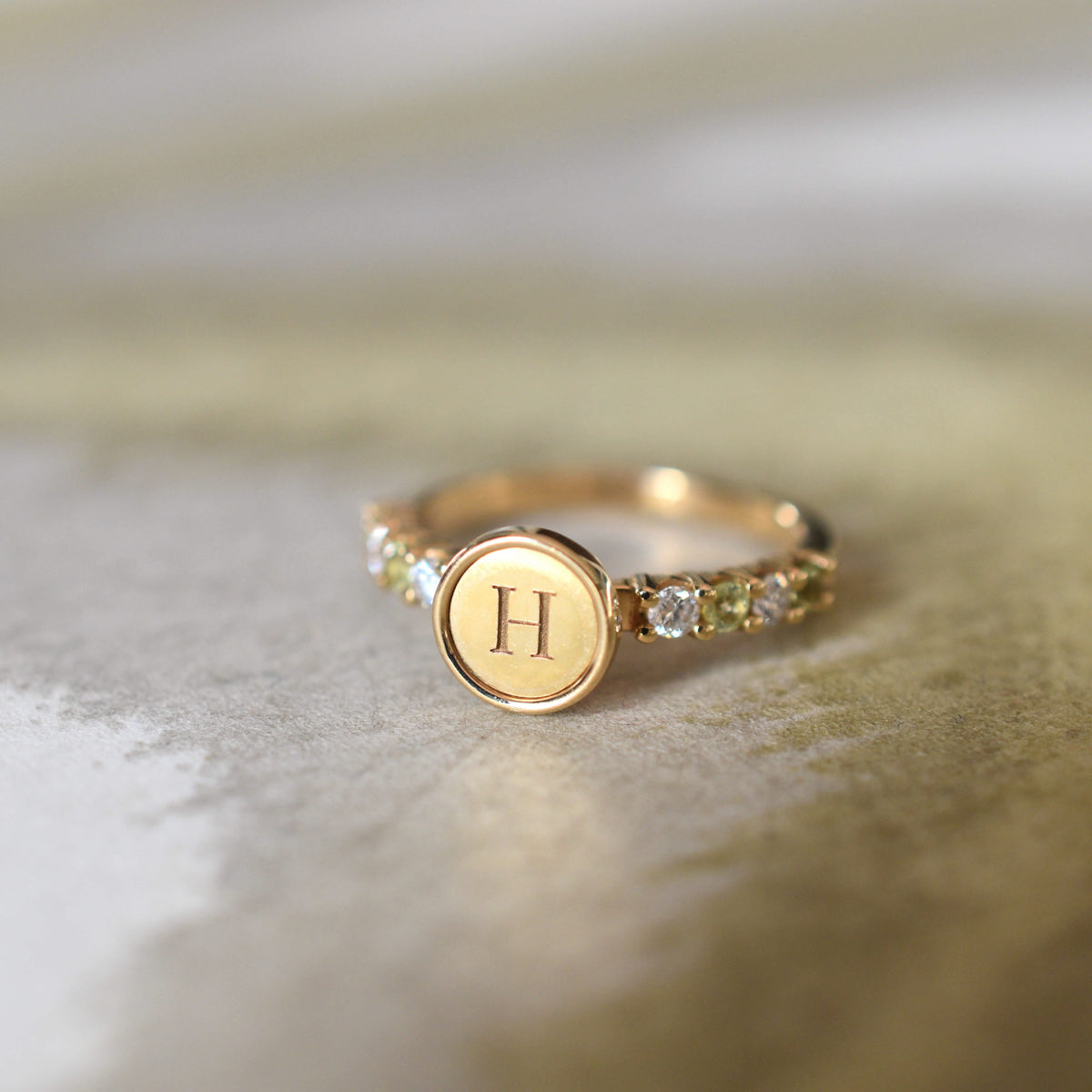Rosecliff Letter Ring in 14k Gold
